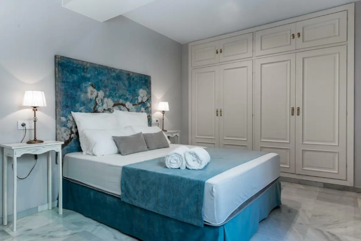 Behouse Avenida Apartment Seville