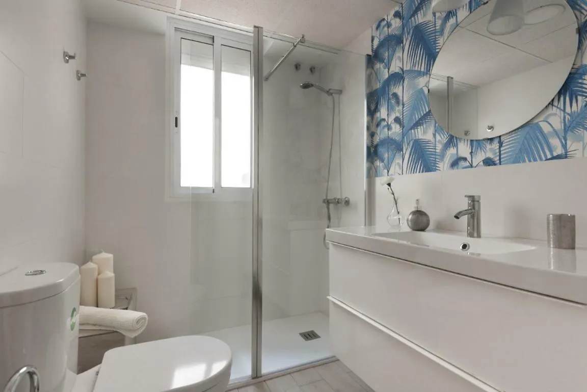 Behouse Avenida Apartment Seville