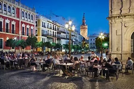 Behouse Avenida Apartment Seville