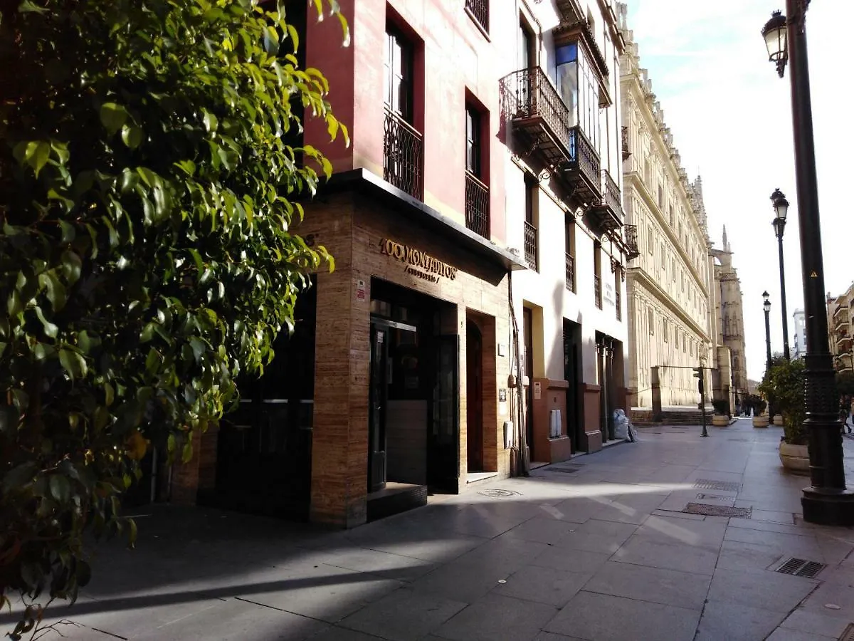 Behouse Avenida Apartment Seville